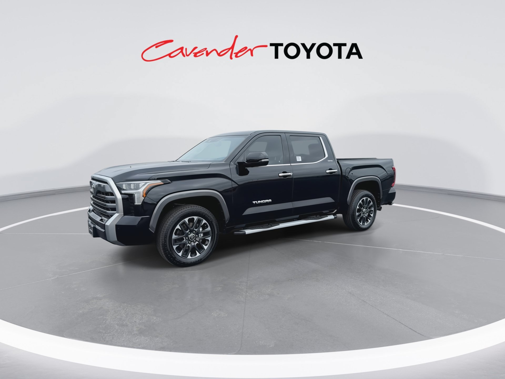 Used 2023 Toyota Tundra Limited AWD/4WD image 4