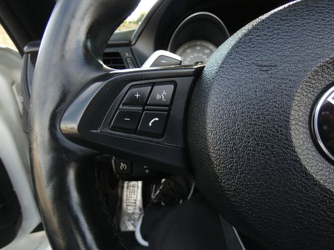 Used 2015 BMW Z4 sDrive35is image 51