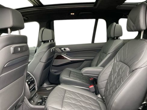 Used 2026 BMW X7 xDrive40i w/ Executive Package AWD/4WD image 12