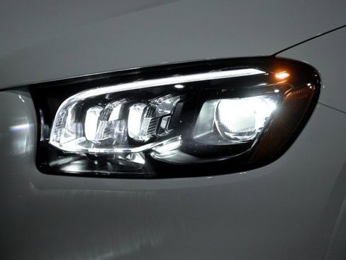 New 2026 Mercedes-Benz GLS 450 4MATIC image 8