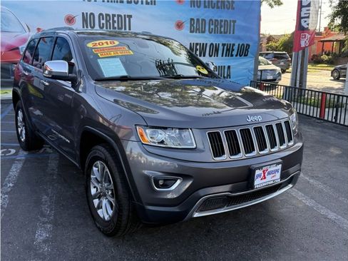 Used 2015 Jeep Grand Cherokee Limited image 51