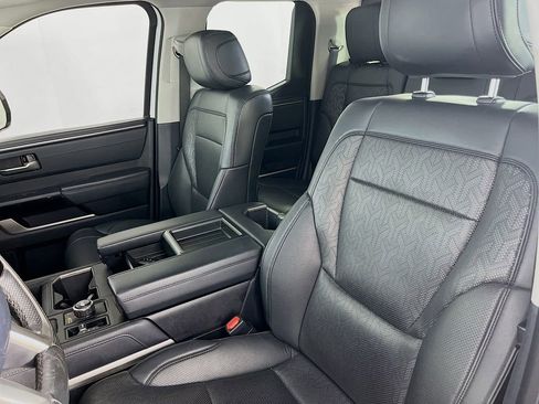Used 2022 Toyota Tundra Limited AWD/4WD image 29