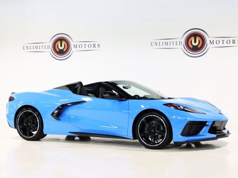 Used 2023 Chevrolet Corvette Stingray Preferred Conv w/ Battery Protection Package RWD image 7