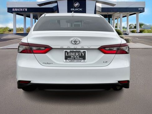 Used 2024 Toyota Camry LE image 4