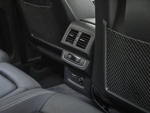 Used 2023 Audi Q5 2.0T Premium Plus w/ Premium Plus Package image 18