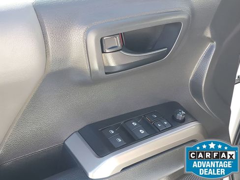 Used 2023 Toyota Tacoma SR5 w/ Technology Package image 44