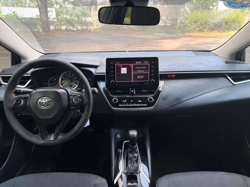 Used 2021 Toyota Corolla LE FWD image 14