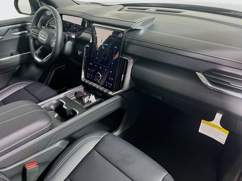 New 2026 GMC Acadia Elevation w/ Elevation Premium Package AWD/4WD image 23