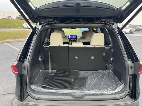 New 2026 Toyota Grand Highlander AWD Hybrid image 10