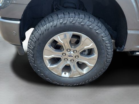 Used 2021 Ford F150 Platinum w/ Equipment Group 701A High AWD/4WD image 34