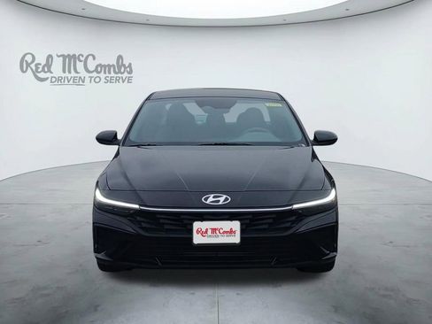 New 2026 Hyundai Elantra Sport FWD image 8