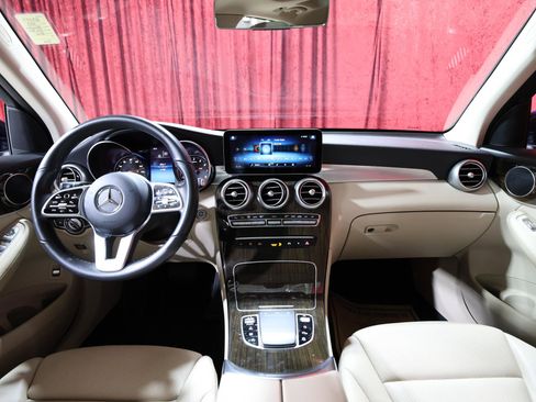 Used 2021 Mercedes-Benz GLC 300 image 15