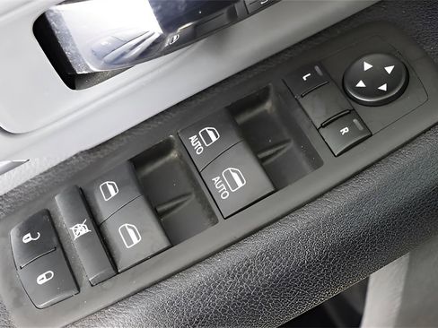 Used 2023 RAM 1500 Classic SLT w/ Trailer & Traction Group image 16