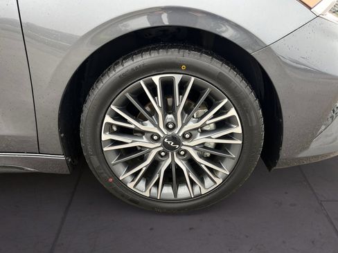 Used 2024 Kia Forte GT-Line image 17