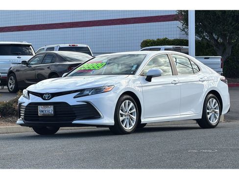 Certified 2024 Toyota Camry LE w/ Convenience Package FWD image 8