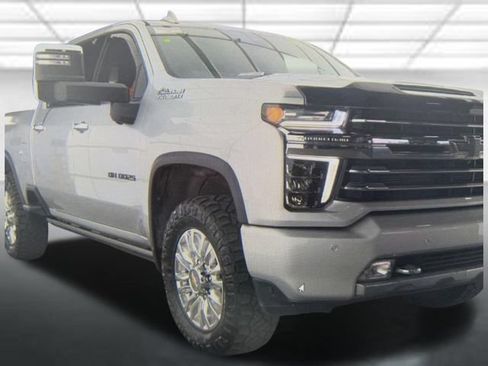 Used 2021 Chevrolet Silverado 2500 High Country AWD/4WD image 1