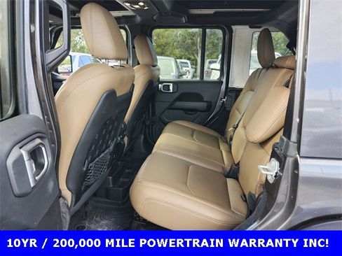 Used 2022 Jeep Wrangler Unlimited Rubicon 4xe w/ Cold Weather Group image 9