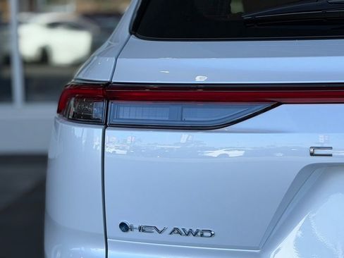 New 2026 Toyota Crown Signia AWD/4WD image 10