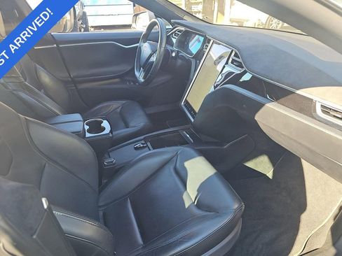 Used 2016 Tesla Model S 70 image 6