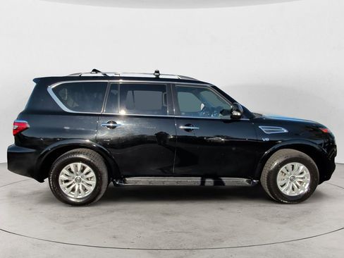 Used 2021 Nissan Armada SV AWD/4WD image 6