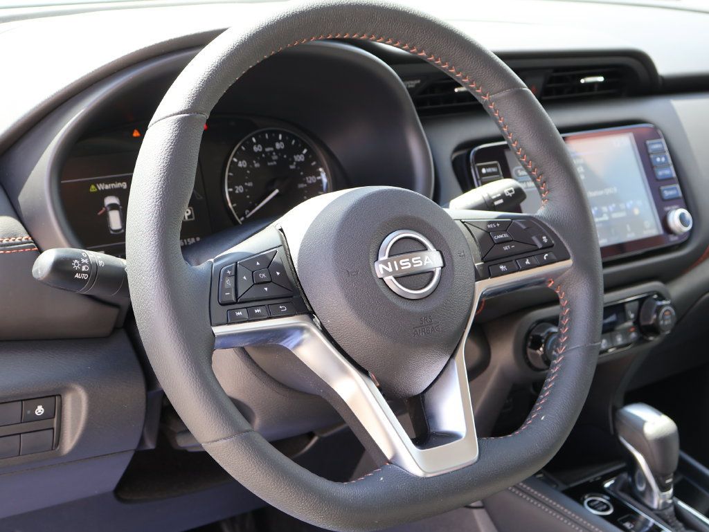 Used 2024 Nissan Kicks SR w/ SR Premium Package FWD image 23