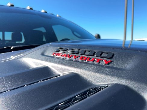 Used 2024 RAM 2500 Laramie w/ Night Edition image 12