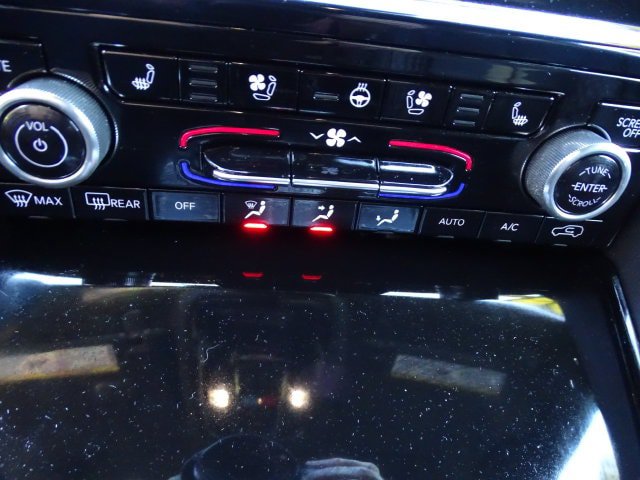 Certified 2023 Jeep Grand Cherokee Summit AWD/4WD image 14