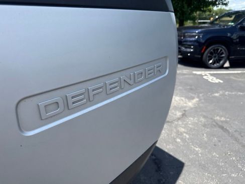 Used 2024 Land Rover Defender 110 S AWD/4WD image 13