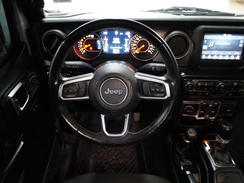 Used 2020 Jeep Gladiator Sport w/ Quick Order Package 24S image 11