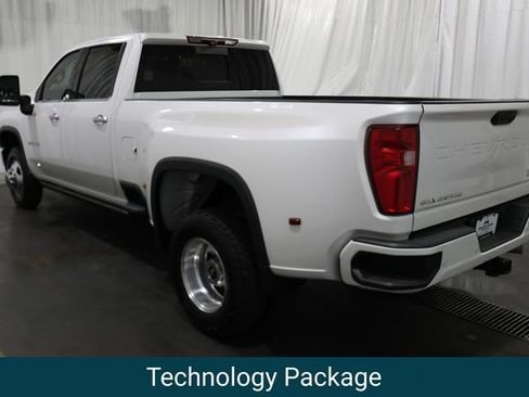 Used 2023 Chevrolet Silverado 3500 High Country AWD/4WD image 4