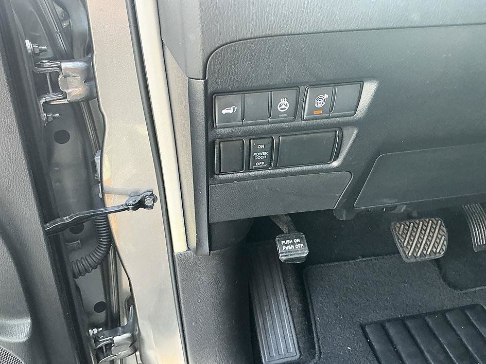 Certified 2023 Nissan Armada SL RWD image 14