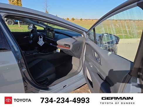 New 2026 Toyota Prius Plug-In Hybrid image 24