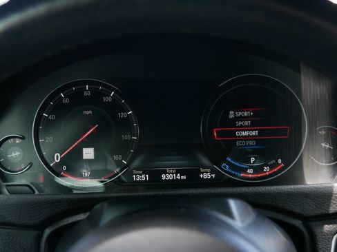 Used 2018 BMW 440i Convertible w/ M Sport Package RWD image 32