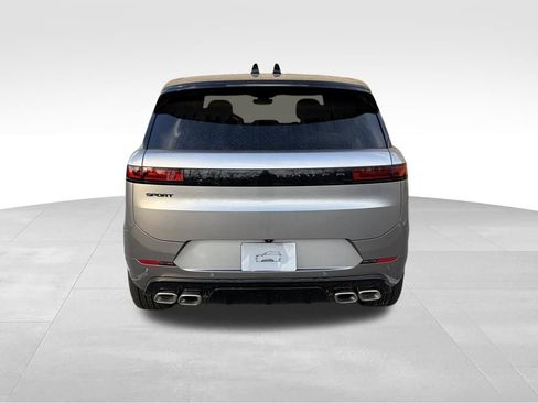 New 2026 Land Rover Range Rover Sport Dynamic SE AWD/4WD image 7