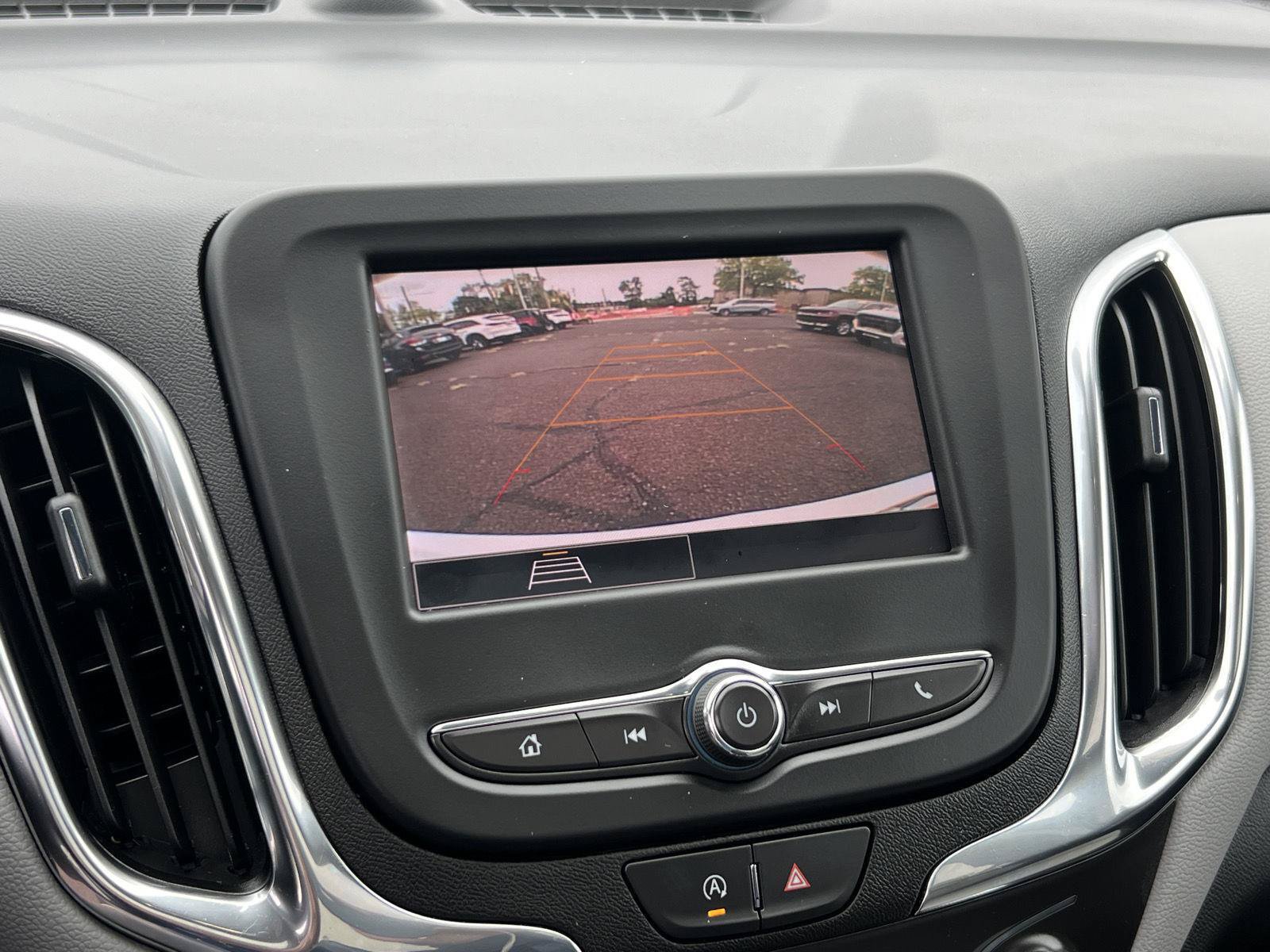 Used 2024 Chevrolet Equinox LT AWD/4WD image 27