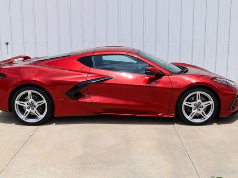 Used 2023 Chevrolet Corvette Stingray Coupe w/ Z51 Performance Package RWD image 6