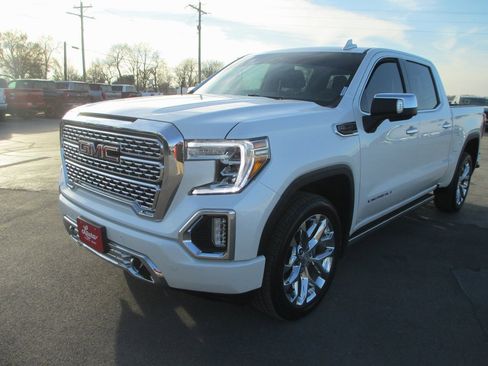 Certified 2022 GMC Sierra 1500 Denali w/ Denali Premium Package image 10