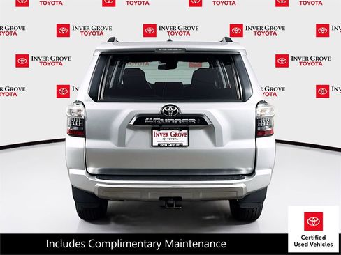 Certified 2024 Toyota 4Runner TRD Off-Road AWD/4WD image 6