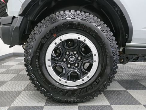 Used 2021 Ford Bronco Badlands AWD/4WD image 13