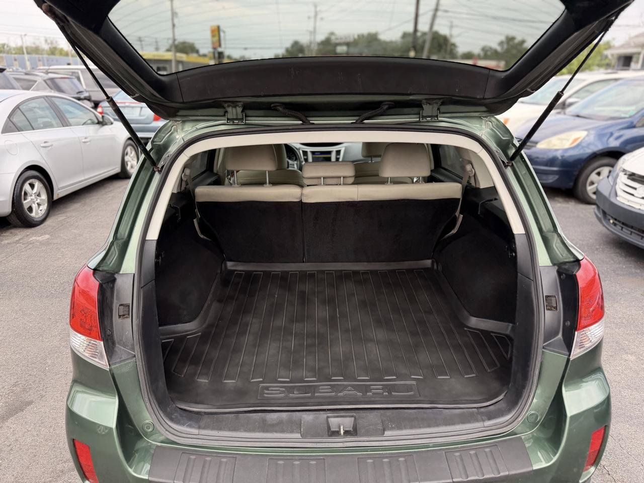 Used 2012 Subaru Outback 3.6R Limited AWD/4WD image 26