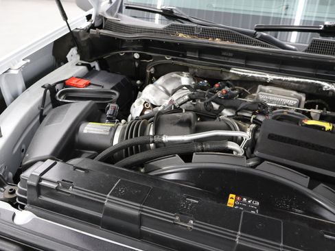 Used 2023 Chevrolet Silverado 2500 LT w/ Convenience Package AWD/4WD image 18