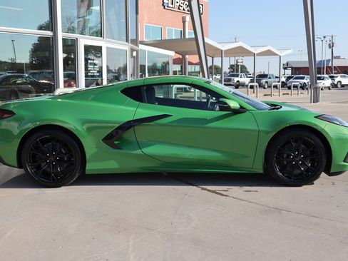 New 2026 Chevrolet Corvette Stingray Coupe w/ 1LT image 3