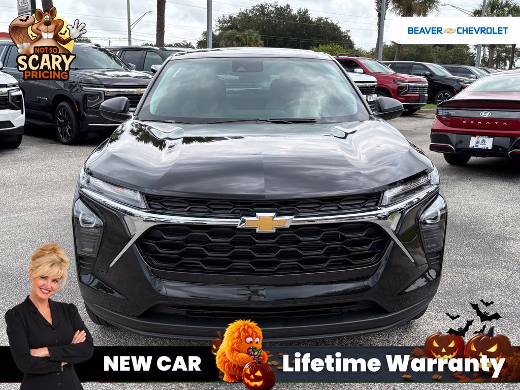 New 2026 Chevrolet Trax LS FWD image 3