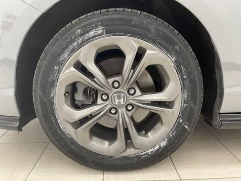 Used 2024 Honda Accord EX-L image 6