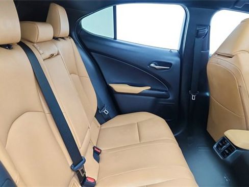 Used 2023 Lexus UX 250h FWD w/ Premium Package image 24
