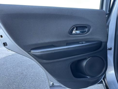 Used 2019 Honda HR-V Sport image 16