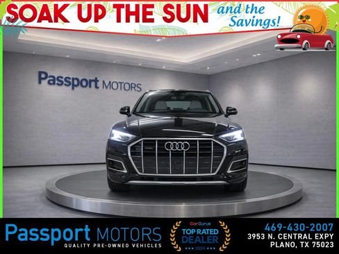 Used 2023 Audi Q5 2.0T Premium w/ Convenience Package AWD/4WD image 2