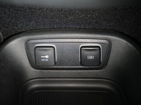 Used 2019 Chrysler Pacifica Limited w/ Advanced Safetytec Group image 31