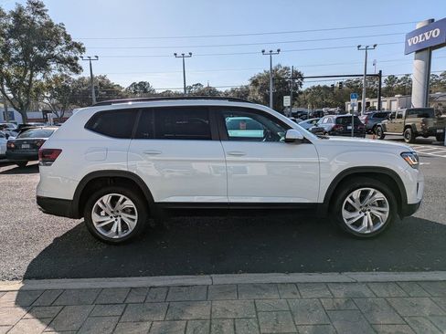 Used 2023 Volkswagen Atlas SE image 7