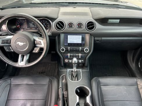 Used 2022 Ford Mustang GT Premium w/ GT Performance Package image 3